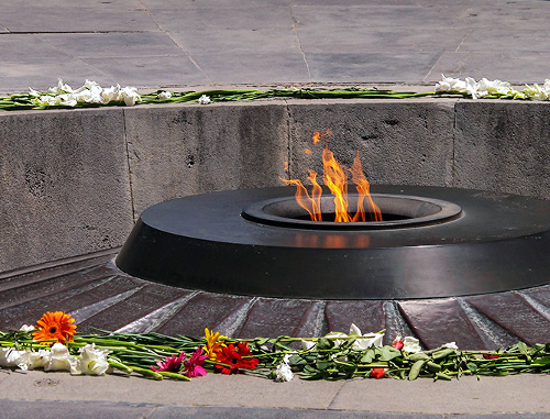 The memorial in Tsitsernakaberd, Yerevan. Photo by Richard Tanton, http://www.flickr.com/photos/tantonr/8568063533 The memorial in Tsitsernakaberd, Yerevan. Photo by Richard Tanton, http://www.flickr.com/photos/tantonr/8568063533