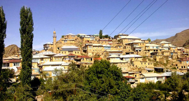 Kuma village, Lak District of Dagestan. Photo by Gadzhi Omarov, http://www.odnoselchane.ru/ Kuma village, Lak District of Dagestan. Photo by Gadzhi Omarov, http://www.odnoselchane.ru/