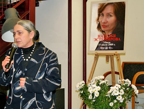 Journalist Elena Sannikova at memorial party of Natalia Estemirova. Moscow, February 28, 2014. Photo by Aida Magomedova for the "Caucasian Knot"