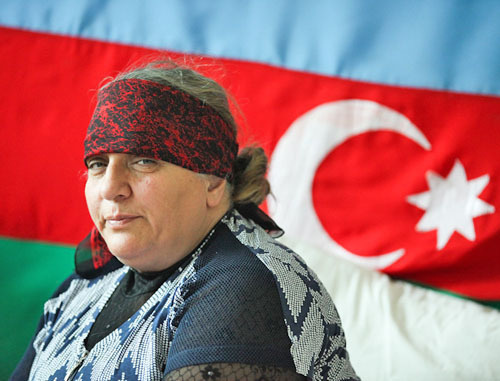 Sakina Gurbanova, the mother of Zaur Gurbanly, during the hunger strike in the headquarters of the party "Musavat". Baku, April 20, 2014. Photo Aziz Karimov for the "Caucasian Knot" Sakina Gurbanova, the mother of Zaur Gurbanly, during the hunger strike in the headquarters of the party "Musavat". Baku, April 20, 2014. Photo Aziz Karimov for the "Caucasian Knot"