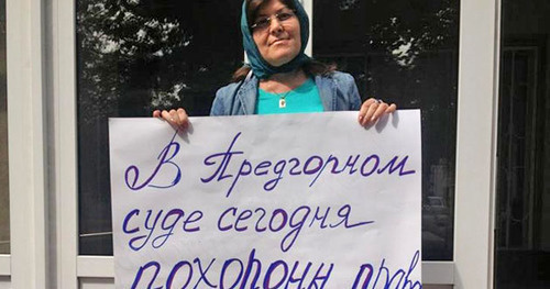 Kheda Saratova, a member of the Council for Civil Society Institutions and Human Rights at the head of the Chechen Republic. Stavropol Region, September 9, 2014. Photo courtesy of the relatives of the defendant Kheda Saratova, a member of the Council for Civil Society Institutions and Human Rights at the head of the Chechen Republic. Stavropol Region, September 9, 2014. Photo courtesy of the relatives of the defendant