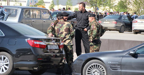 Law enforcers in the streets of Grozny. Chechnya. Photo by Magomed Magomedov for the "Caucasian Knot" Law enforcers in the streets of Grozny. Chechnya. Photo by Magomed Magomedov for the "Caucasian Knot"
