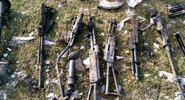 Firearms confiscated during a special operation in the village of Gurbuki, Karabudakhkent District of Dagestan. December 12, 2014. Photo http://nac.gov.ru/ Firearms confiscated during a special operation in the village of Gurbuki, Karabudakhkent District of Dagestan. December 12, 2014. Photo http://nac.gov.ru/