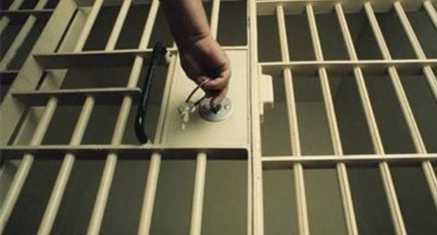 Prison door. Photo: http://newsgeorgia.ru/images/21346/48/213464826.jpg 