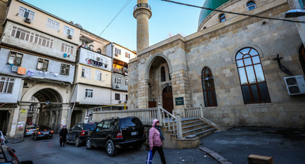 The Fatima Zahra Mosque in the  Yasamal District of Baku. Photo by Aziz Karimov for the "Caucasian Knot"