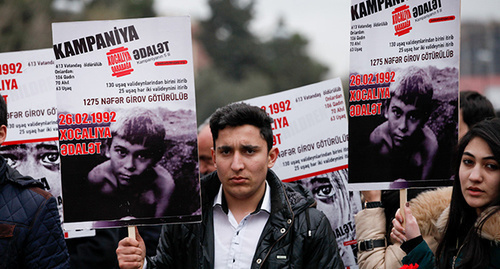 Azerbaijani residents came to the Memorial to the victims of the tragedy in the town of Khojaly in Khatai. Photo by Aziz Karimov for the "Caucasian Knot" Azerbaijani residents came to the Memorial to the victims of the tragedy in the town of Khojaly in Khatai. Photo by Aziz Karimov for the "Caucasian Knot"