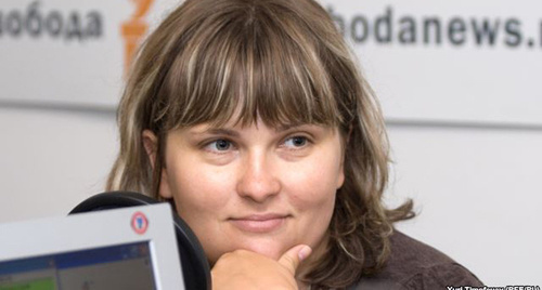 Elena Milashina. Photo: Yury Timofeyev, RFE/RL http://gdb.rferl.org/9CCE7421-35B4-48F3-ACAB-EECB3F4C73C9_w640_r1_s_cx0_cy4_cw0.jpg