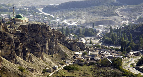 Gubden, the Karabudakhkent District of Dagestan. Photo: Sergey Martyanov, Eldar Rasulov //30.09.2012 http://odnoselchane.ru/?page=photos_of_category&amp;sect=104&amp;com=photogallery