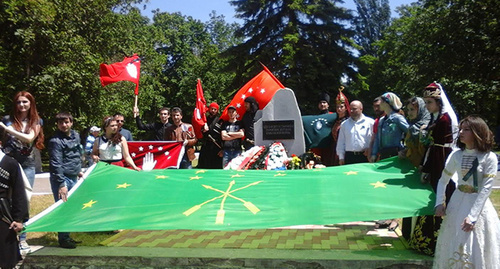 Circassian and Abasin activists at the rally dedicated to the 151st anniversary of the end of the Caucasian War. Cherkessk, May 21. Photo by Asya Kapaeva for the "Caucasian Knot"