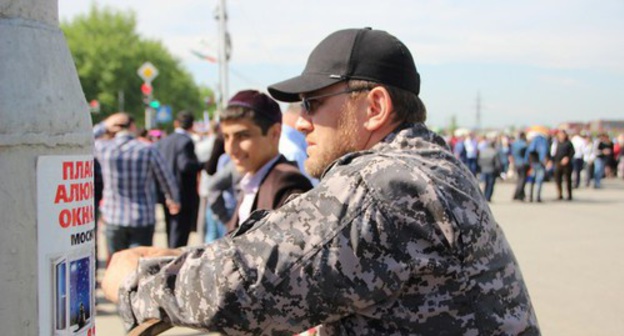 A law enforcer. Photo by Magomed Magomedov for the "Caucasian Knot"