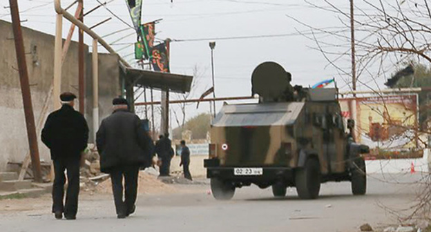 Armoured vehicles in the Azerbaijani village of Nardaran. Photo by Aziz Karimov for the ‘Caucasian Knot’. 