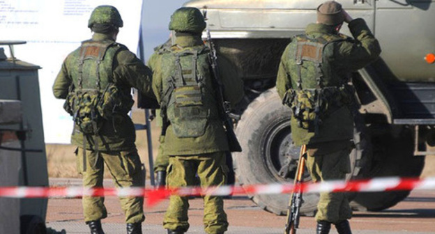 Law enforcers. Photo: Elena Sineok/Yuga.ru