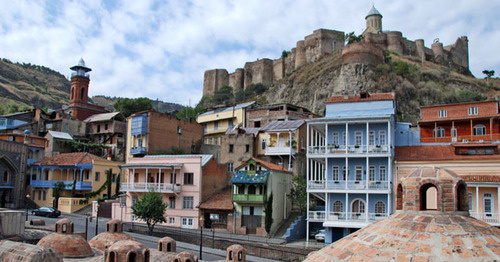 Abanotubani, the oldest urban area in Tbilisi. Photo: ilan molcho https://ru.wikipedia.org/