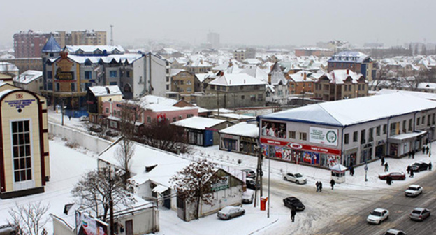 Makhachkala. Photo by Eldar Rasulov, http://odnoselchane.ru/?page=photos_of_category§=3246&com=photogallery Makhachkala. Photo by Eldar Rasulov, http://odnoselchane.ru/?page=photos_of_category§=3246&com=photogallery