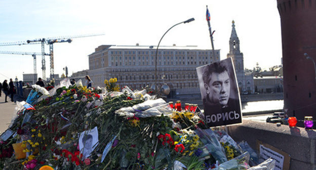 At the site of Boris Nemtsov murder in Moscow. Photo by Svetlana Kravchenko for the ‘Caucasian Knot’. At the site of Boris Nemtsov murder in Moscow. Photo by Svetlana Kravchenko for the ‘Caucasian Knot’.