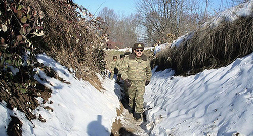 At the frontline of Azerbaijani Army. Photo: © mod.gov.az, http://ru.sputnik.az/karabakh/20160105/403247812.html