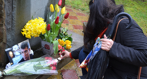 Boris Nemtsov's photo and flowers at the Memorial to victims of political repressions. Sochi, March 1, 2015. Photo by Svetlana Kravchenko for the "Caucasian Knot" Boris Nemtsov's photo and flowers at the Memorial to victims of political repressions. Sochi, March 1, 2015. Photo by Svetlana Kravchenko for the "Caucasian Knot"