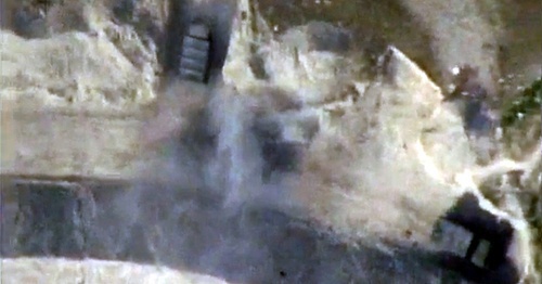 A fire attack by Azerbaijani artillery on enemy positions. Screenshot from the video, Mod.gov.az