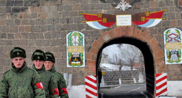 The 102nd Russian military base in Gyumri. Photo http://minval.az/news/123461753