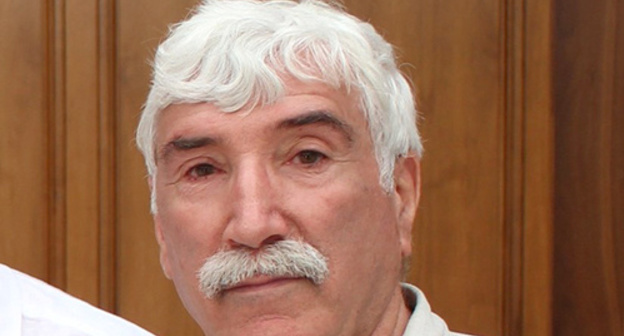 Nazim Gadjiev. Photo: http://flnka.ru/press-reliz/664-stenogramma-mezhdunarodnoy-konferencii-problemy-lezginskogo-i-avarskogo-narodov-razdelennyh-gosudarstvennoy-granicey-mezhdu-rf-i-ar-i-puti-ih-resheniya.html