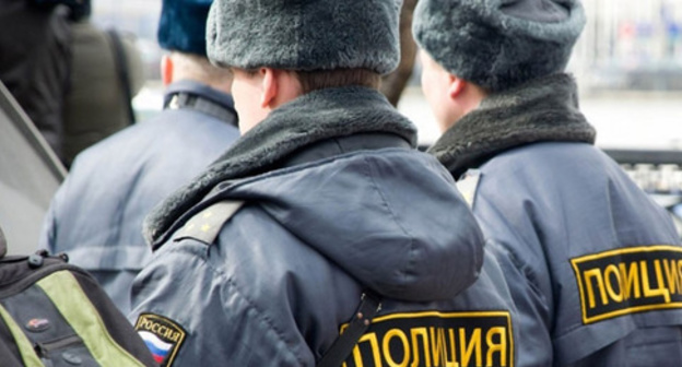 Policemen. Photo: http://www.riadagestan.ru Policemen. Photo: http://www.riadagestan.ru