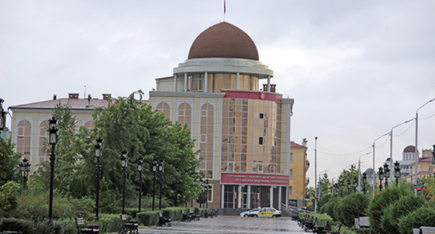 The building of the administration of the Judicial Department in Grozny. Photo by Magomed Magomedov for the "Caucasian Knot" The building of the administration of the Judicial Department in Grozny. Photo by Magomed Magomedov for the "Caucasian Knot"