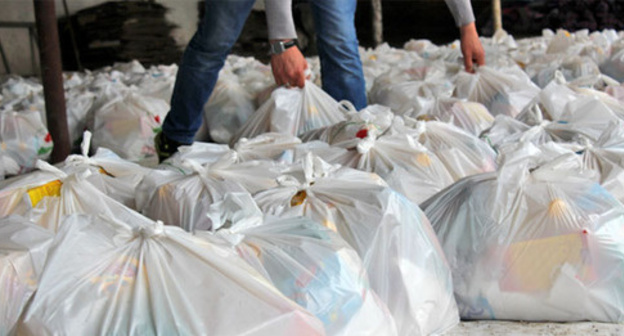 Bags with charity food stuff, Ingushetia, April 29, 2016. Photo by Magomed Tachiyev. Bags with charity food stuff, Ingushetia, April 29, 2016. Photo by Magomed Tachiyev.