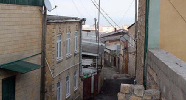 Street in Derbent. Photo by Patimat Makhmudova for the ‘Caucasian Knot’. Street in Derbent. Photo by Patimat Makhmudova for the ‘Caucasian Knot’.