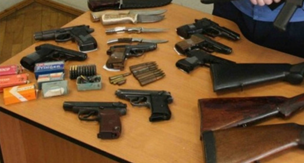 Automatic weapons. Photo: http://gov.cap.ru/info.aspx?gov_id=780&amp;type=news&amp;id=3082313