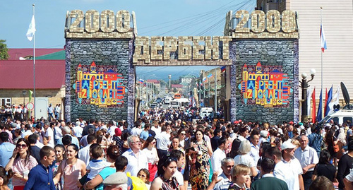 Festive events dedicated to 2000th anniversary of Derbent, September 19, 2015. Photo by Timur Isaev for the 'Caucasian Knot'. Festive events dedicated to 2000th anniversary of Derbent, September 19, 2015. Photo by Timur Isaev for the 'Caucasian Knot'.