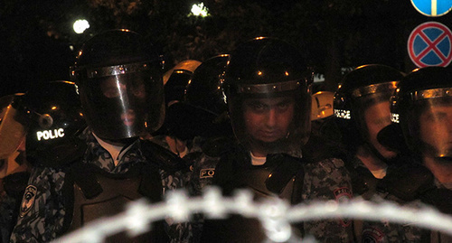 The Armenian police during the protest actions in summer 2016. Photo by Tigran Petrosyan for the "Caucasian Knot" The Armenian police during the protest actions in summer 2016. Photo by Tigran Petrosyan for the "Caucasian Knot"