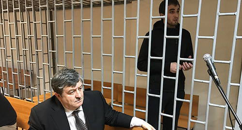 Zhalaudi Geriev and advocate Alaudi Musaev. Photo by Patimat Makhmudova for the 'Caucasian Knot'. Zhalaudi Geriev and advocate Alaudi Musaev. Photo by Patimat Makhmudova for the 'Caucasian Knot'.