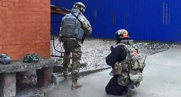 Law enforcers during special operation. Photo: http://nac.gov.ru