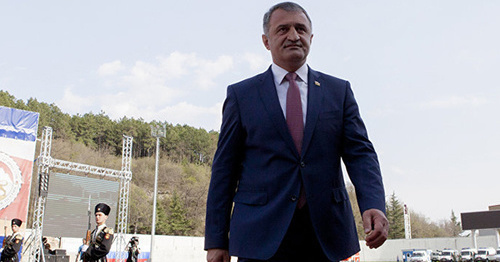 Anatoly Bibilov. Photo © Sputnik / Natalya Airiyan
http://sputnik-ossetia.ru/analytics/20170602/4252540.html Anatoly Bibilov. Photo © Sputnik / Natalya Airiyan
http://sputnik-ossetia.ru/analytics/20170602/4252540.html