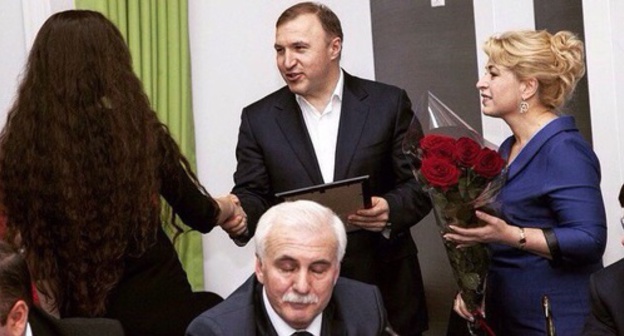 Awarding school medals to graduates, Takhtamukay District of Adygea. Photo: personal Vkontakte page of one of graduates. 