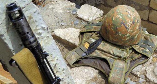 Weapons and military uniform, Nagorny Karabakh. Photo by Alvard Griroryan for the Caucasian Knot. 