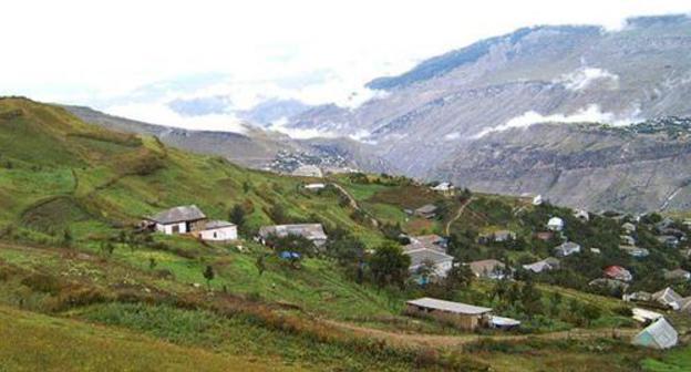 Karata village, Dagestan. Photo: Apandi Sharapudinov, http://odnoselchane.ru/?page=photos_of_category§=252&com=photogallery Karata village, Dagestan. Photo: Apandi Sharapudinov, http://odnoselchane.ru/?page=photos_of_category§=252&com=photogallery