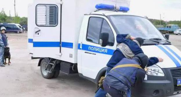 The detention by the law enforcers. Photo by the press service of the Russia's National Anti-Terrorism Committee http://nac.gov.ru/ The detention by the law enforcers. Photo by the press service of the Russia's National Anti-Terrorism Committee http://nac.gov.ru/