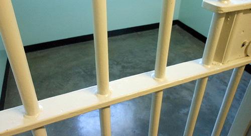 Prison bar. Photo: © Flickr/ Michael Coghlan Prison bar. Photo: © Flickr/ Michael Coghlan