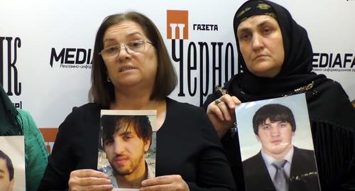 Mothers of disappeared residents of Kaspiysk, Makhachkala and Khasavyurt appeal to Russian President Vladimir Putin. Screenshot from video https://www.youtube.com/watch?time_continue=108&v=GtMDOV3Glqc Mothers of disappeared residents of Kaspiysk, Makhachkala and Khasavyurt appeal to Russian President Vladimir Putin. Screenshot from video https://www.youtube.com/watch?time_continue=108&v=GtMDOV3Glqc