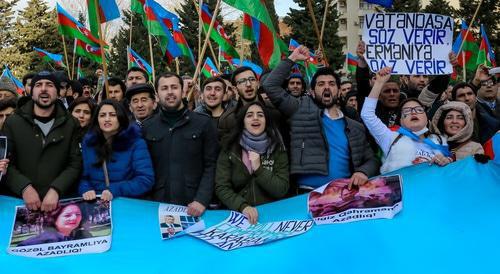Portraits of political prisoners at opposition rally in Baku, March 31, 2018. Photo by Aziz Karimov for the Caucasian Knot. Portraits of political prisoners at opposition rally in Baku, March 31, 2018. Photo by Aziz Karimov for the Caucasian Knot.