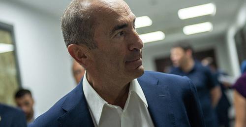 Robert Kocharyan. Photo © Sputnik / Asatur Yesayants
https://ru.armeniasputnik.am/politics/20180904/14244201/kocharyan-ne-smozhet-pokinut-armeniyu---sledstvie-ustanovilo-meru-presecheniya.html