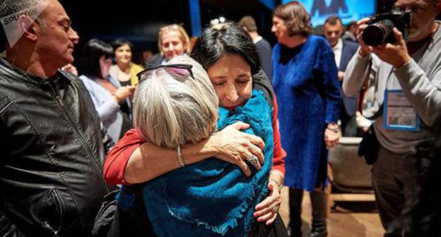 Salome Zurabishvili. Photo © Sputnik / Alexander Imedashvili
https://sputnik-georgia.ru/election-2018/20181028/242709693/Lidery-prezidentskoy-gonki-v-Gruzii-prokommentirovali-ekzitpoly.html