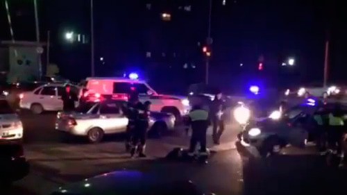 The attack on policemen in Kabardino-Balkaria. Photo: screenshot of the video by nalchik_24_7, https://www.instagram.com/p/BtBiQXOFn6O/ The attack on policemen in Kabardino-Balkaria. Photo: screenshot of the video by nalchik_24_7, https://www.instagram.com/p/BtBiQXOFn6O/