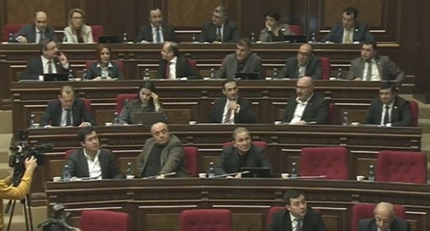 A session of the Armenian parliament. Screenshot of the video posted on the Parliament of Armenia YouTube channel https://www.youtube.com/watch?v=f3jb0AtXRxA&amp;feature=emb_title