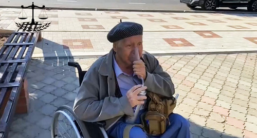 Yuri Trubachyov, a wheelchair user. Screenshot of the video https://t.me/stplt/1404 Yuri Trubachyov, a wheelchair user. Screenshot of the video https://t.me/stplt/1404