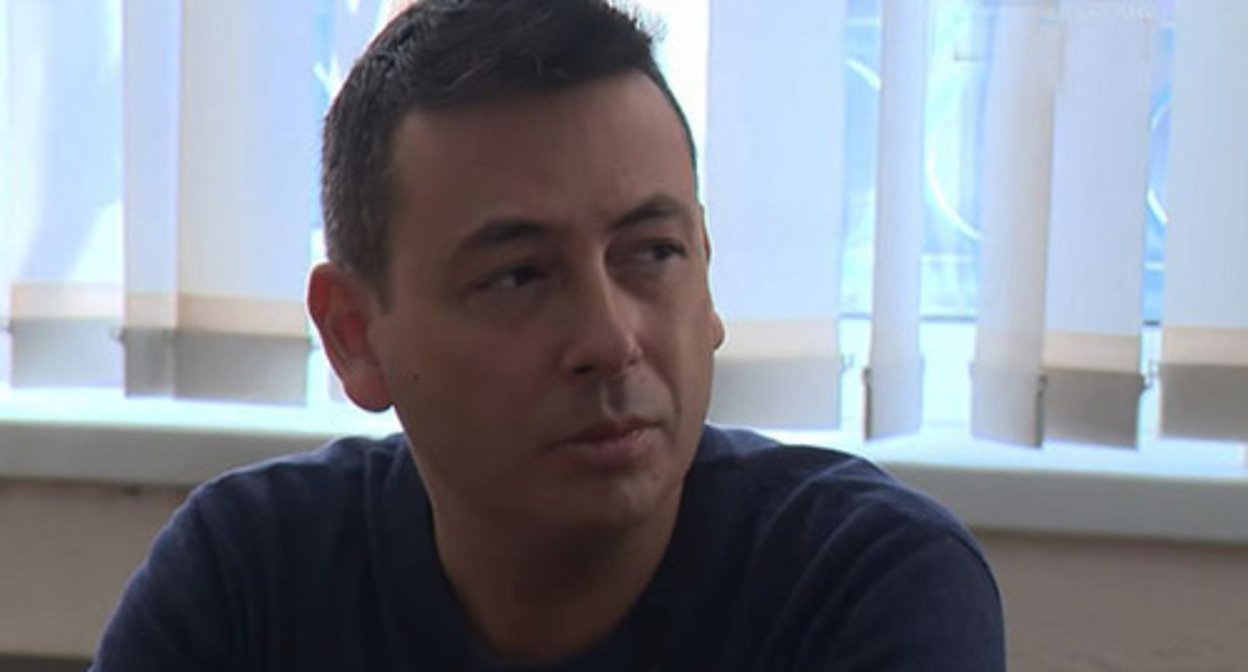 Ruslan Totrov. Screenshot of the video https://alaniatv.ru/zhurnalist-ruslan-totrov-oshtrafovan-na-50-tysyach-rublej-za-diskreditatsiyu-vs-rf/ Ruslan Totrov. Screenshot of the video https://alaniatv.ru/zhurnalist-ruslan-totrov-oshtrafovan-na-50-tysyach-rublej-za-diskreditatsiyu-vs-rf/