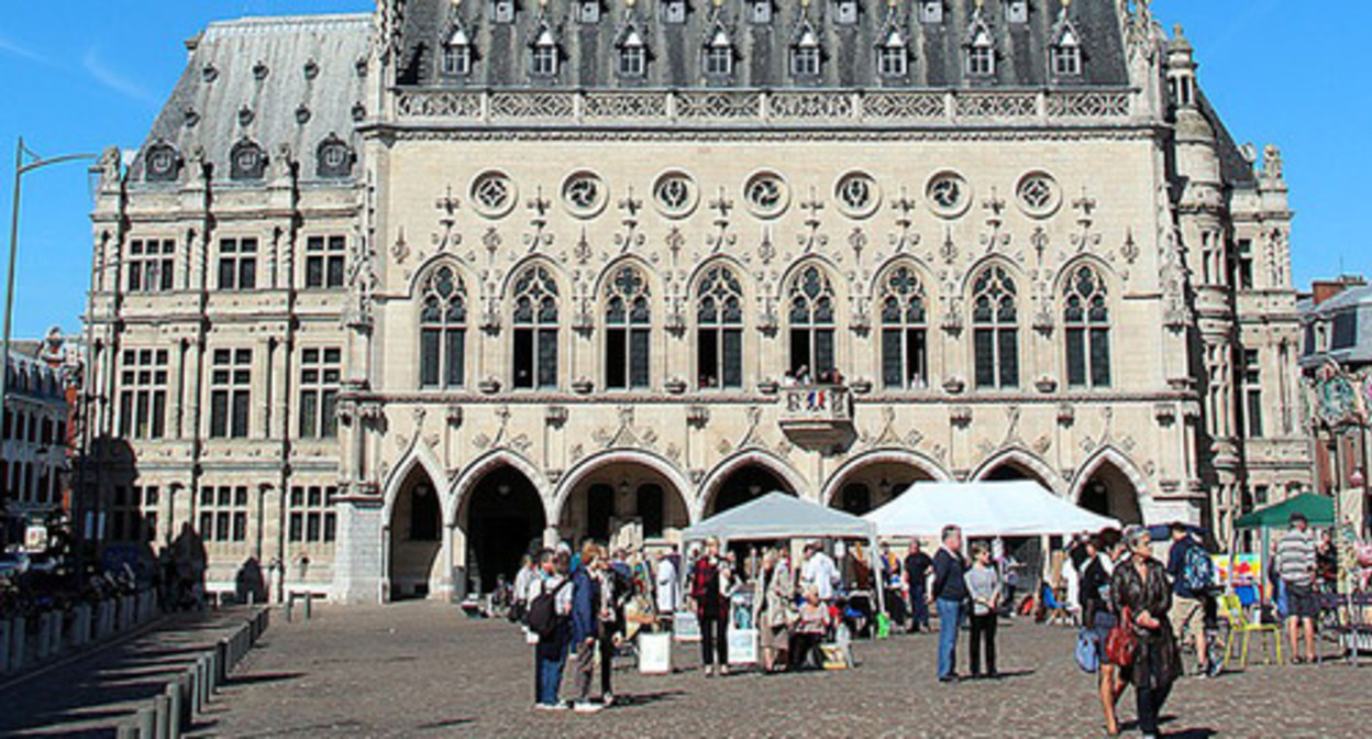 The city of Arras, France. Photo: Jean-Pol GRANDMONT https://ru.wikipedia.org The city of Arras, France. Photo: Jean-Pol GRANDMONT https://ru.wikipedia.org