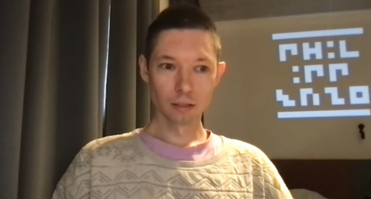 Philip Kozlov. Screenshot of the video https://www.youtube.com/watch?v=pnMNvL2IBY8 Philip Kozlov. Screenshot of the video https://www.youtube.com/watch?v=pnMNvL2IBY8