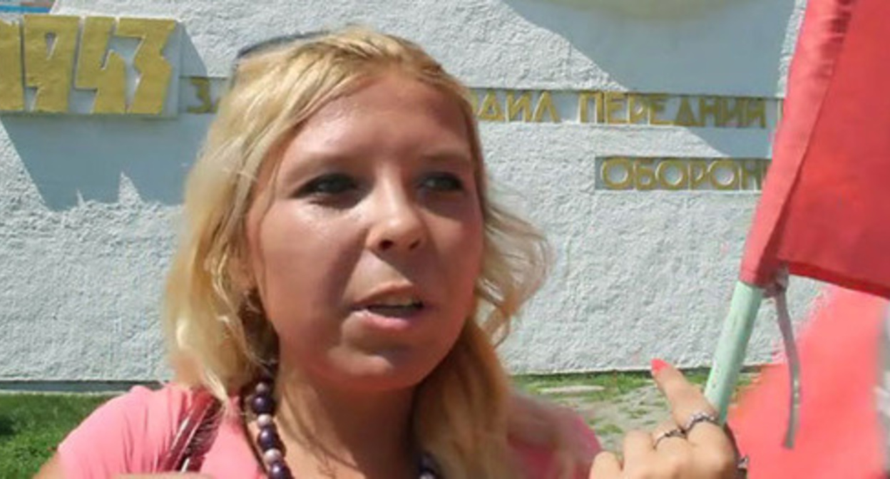 Darya Polyudova. Screenshot of the video by the user Anton Polyakov http://www.youtube.com/watch?v=F5Lw9WV8s0A Darya Polyudova. Screenshot of the video by the user Anton Polyakov http://www.youtube.com/watch?v=F5Lw9WV8s0A